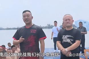 打脸？贺炜解释：曼联进入滕哈赫时代，那是陈述句，可能好可能坏